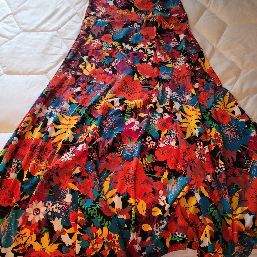 LuLaRoe Maxi skirt XL
